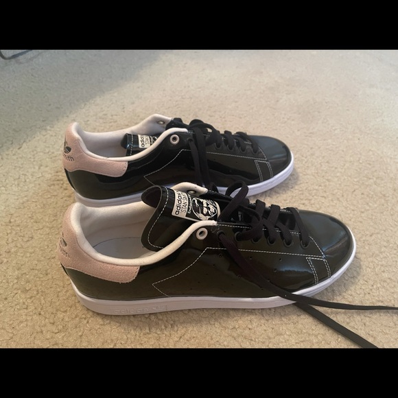 Like New Adidas Stan smith size 11 shinny - Picture 6 of 7